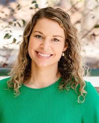 Natasha Sylvester's Instagram, Twitter & Facebook