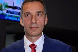 След 16 години на власт: Димитър Николов най-накрая се сети за младите в  Бургас