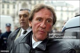 Maurice Travers's Instagram, Twitter & Facebook