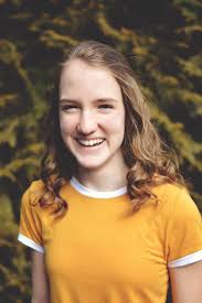 ☀️ Kayleigh ☀️ • it may look like summer in these, but she braved the 30°  in a T-shirt!