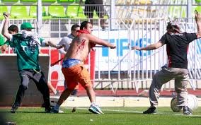 Santiago wanderers is chile's oldest soccer team. Chile Krawalle Verhindern Spiel Zwischen Colo Colo Und Santiago Wanderers