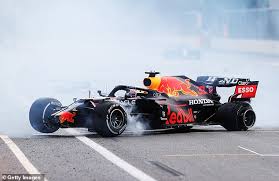 The azerbaijan formula one grand prix was halted three laps from the end on sunday after red bull's championship leader max verstappen crashed while heading for victory. Max Verstappen Frustrated After Tyre Blowout Costs Him Azerbaijan Grand Prix Victory Australiannewsreview
