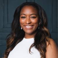 2700+ perfiles de «Applewhite»