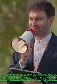 I'd like to revisit Tom Cashman crying because I think about it often :  r/taskmaster