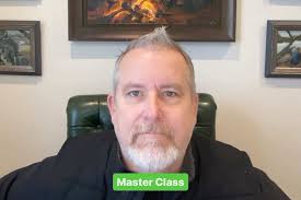 Travis Slagle, Clinical Director, discussing what he loves about Evoke  Intensives. He is one of the amazing therapists facilitating our Finding  You Intensive Program this weekend in Northern Utah! . . . #