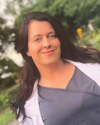 Alicia Emery's Instagram, Twitter & Facebook