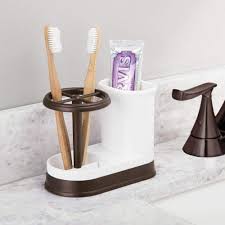 4.8 out of 5 stars. Bathroom Accessories The Strategist The Strategist