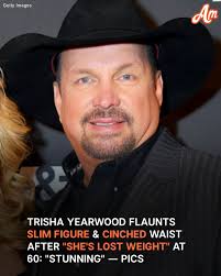Garth Brooks is a lucky man! 😍 The hotly discussed photos of Trisha  Yearwood showing off her SLIMMED-DOWN FIGURE are in the comments. 👇