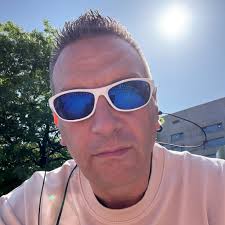 Frohe Weihnachten wünschen der Eifelbomber und sein Frau 🎄#froheweihnachten