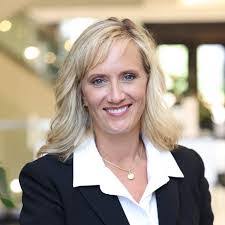 Tina Arend's Instagram, Twitter & Facebook