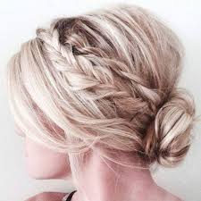 Nette U Einfache Updos Fur Kurzes Haar Beauty Einfache Frisuren Par Frisur Hochgesteckt Hochsteckfrisuren Mittellanges Haar Hochsteckfrisuren Mittellang