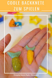 Nach dem modellieren müssen alle massen aushärten. Knete Zum Backen Spielen Crazyclay Gummy Werbung Mamaskind