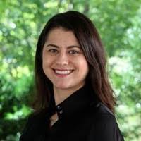 Lorraine Hanley's Instagram, Twitter & Facebook