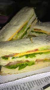 Discover the recipe for sandwich with sliced chicken. Namakucella Chicken Slice Sandwich