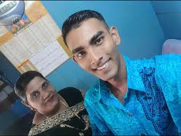 SA MALEKA DINA! CELEBRATE Mum's Love with Five Squares by taking a SELFIE  with MUM and getting yourself into the draw to WIN her Great Prizes. 🥰 How  To Enter: 👇 1)