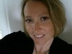 Linda Oster's Instagram, Twitter & Facebook