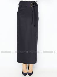 Klasik Etek Lacivert Burcum By B C C Etek Moda Stilleri Etek Modelleri