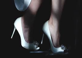 Leather shoes collections with trendy, urban and unique models designed by our creators. Ta Idanika Papoytsia Gia To Gamhlio Party By Nak Shoes Yes I Do