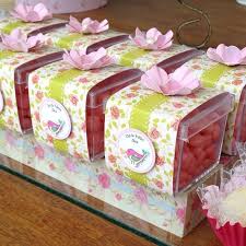 Caixa De Acrilico Para Convite De Casamento Pin De Sherilyn Griego Em Atelie Arte Di Papel Caixa De Acrilico Decorada Caixa De Acrilico Convite Cha De Bebe