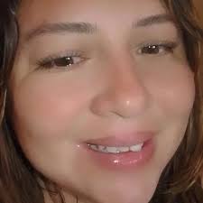 Paola Hurtado (@analialarreur) • Threads, Say more