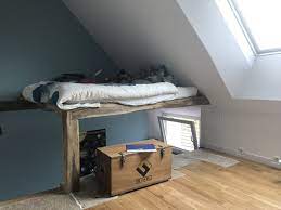 lit suspendu lit parquet chene massif meubles ikea