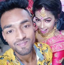 Làstèst Bøy Dèbú