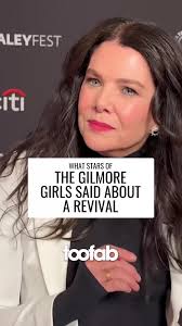 Would you want to see a #GilmoreGirls revival? The stars and creator of the  series revealed to TooFab's @christinacavaleri if they think the iconic  series will return to screens.