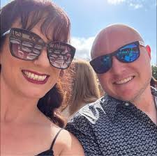 How often to give dogs chicken feet and necks?