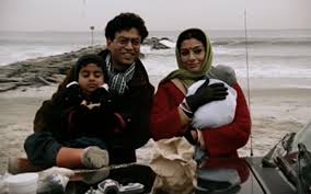 The namesake is mira nair 's ninth feature, and i suspect the one closest to her heart. The Namesake 2006 Starring Kal Penn Tabu Irrfan Khan Jacinda Barrett Zuleikha Robinson Brooke Smith Directed By Mira Nair Movie Review