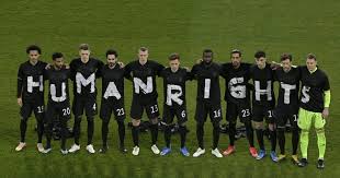 Fanpage der dfb mannschaft wir sind nicht die ota yhteys sivuun deutsche nationalmannschaft liittymällä facebookiin tänään. Nationalmannschaft Dfb Team Setzt Ein Zeichen Fur Menschenrechte In Katar