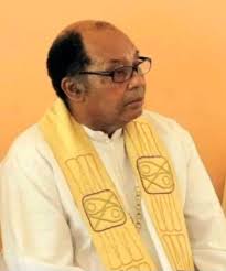 Fr Andrew Wolfe of kimberley has passed