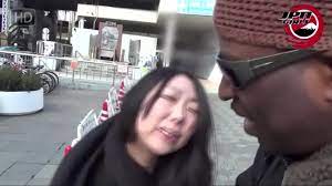 ぽっちゃり、生フェラ、パイズリ、口内発射 ] 飢えている巨乳持ちの日本人女子○生が黒人のちんこをしゃぶりまくりザーメン飲まされそうに -  XVIDEOS.COM
