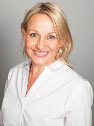 Santos opens Darwin office to the public after costly court challenges