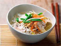 Soupe Orientale Au Poulet Et Legumes Une Recette Soscuisine Recipe Vegetable Recipes Vegetable Soup With Chicken Chicken And Vegetables
