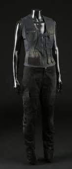Jai courtney is the only real piece of the puzzle that doesn't quite fit. Terminator Genisys Sarah Connor S Emilia Clarke Dusty Full Harness Vest Costume Current Price 800