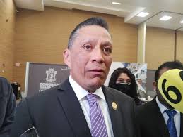 Directivos burlan la ley para seguir en la Junta Directiva de la  Universidad de Guanajuato