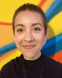 Sophie Morris's Instagram, Twitter & Facebook