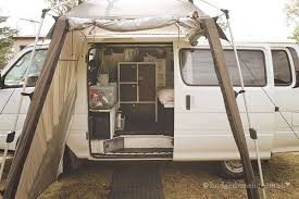 Pin By Timea Braun On 4x4 Campers Toyota Hiace Campervan Campervan Interior Remodeled Campers