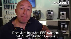If the coffee beans are very finely ground you will have a stronger taste and if the grind is coarser you will have a milder taste. Delonghi Dinamica Ecam 350 15 B Volautomaat Review Youtube