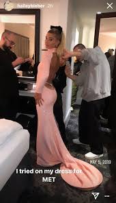 As of 2020, jermell charlo's net worth is approximately $2 million. Hailey Baldwin Shares 2019 Highlights Married My Best Friend In Front Of All Our Best Friends