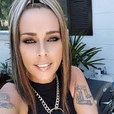 Marianne Orr's Instagram, Twitter & Facebook