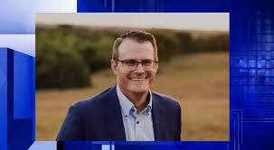 Iowa Lt. Governor Adam Gregg steps down to spend time with family