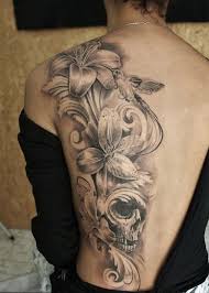 Fleur de lys jeu de 2 ce tatouage mesurent environ 1,25 pouces de diamètre. 40 Idees De Tatouage Fleur De Lys Et Son Signification Mode Et Beaute Tatouage Zenidees