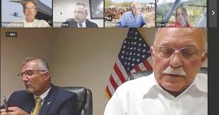 Mojave directors discuss condemning one hangar