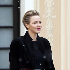 1,965 likes · 3 talking about this. Charlene Von Monaco Ihre Unglaubliche Familiengeschichte Bunte De