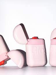 Glossier's reformulated generation g lipstick is a new favorite of mine. Glossier Navigates Launching A Beauty Product During A Global Pandemic Fashionista