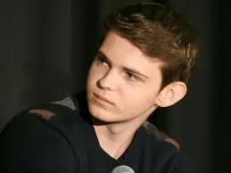 Robbie Kay Robbie Kay Peter Pan Robbie Kay Robbie