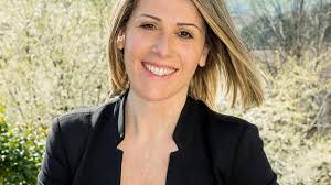 Dieci aspiranti sindaci per quattro comuni