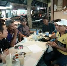 Ketua jabatan siasatan jenayah komersil (jsjk) negeri, superintendan e sundra rajan berkata, mangsa berusia 48 tahun tertarik dengan iklan jualan kereta honda civic 1.5 tahun 2016 dari singapura yang ditawarkan dengan harga rm17,800. Kereta Terpakai Murah Melaka Home Facebook