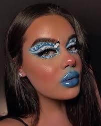 65 Special Christmas Makeup Ideas 2019 Holiday Makeup Looks Xmas Makeup Christmas Eye Makeup